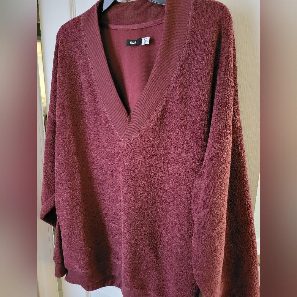 BDG Urban Outfitters V-Neck Oversized Sweatshirt French Terry Burgundy Large - Picture 5 of 8